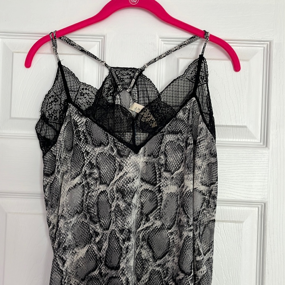 NWT Snakeskin Lace Tank with Adjustable Straps